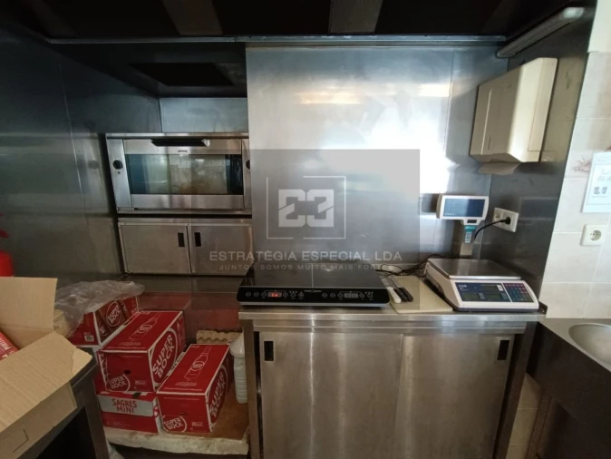 Loja para Trespasse em Algueirão-Mem Martins Foto 7