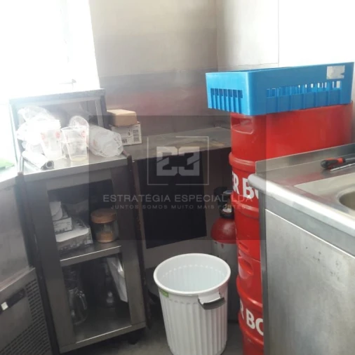 Loja para Trespasse em Lumiar Foto 45