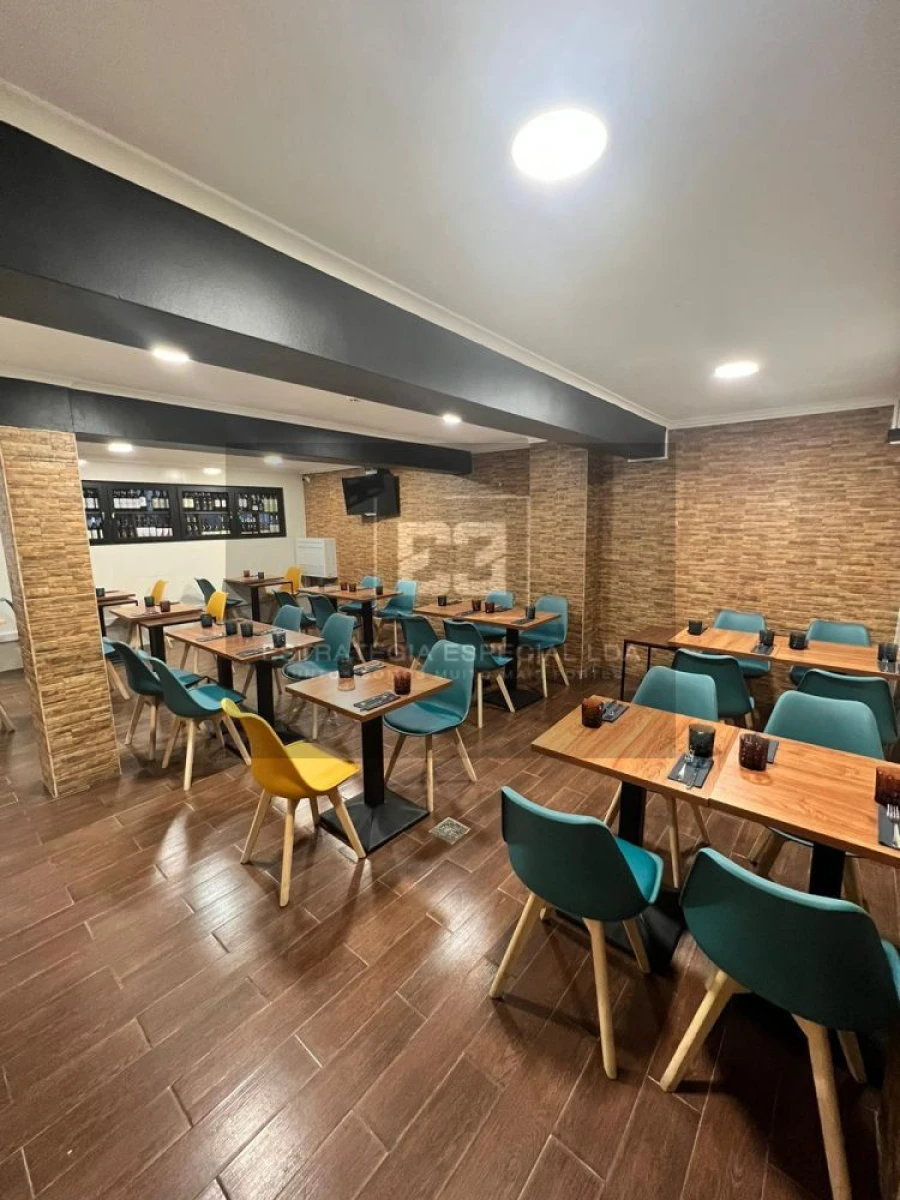 Loja para Trespasse em Lumiar Foto 2