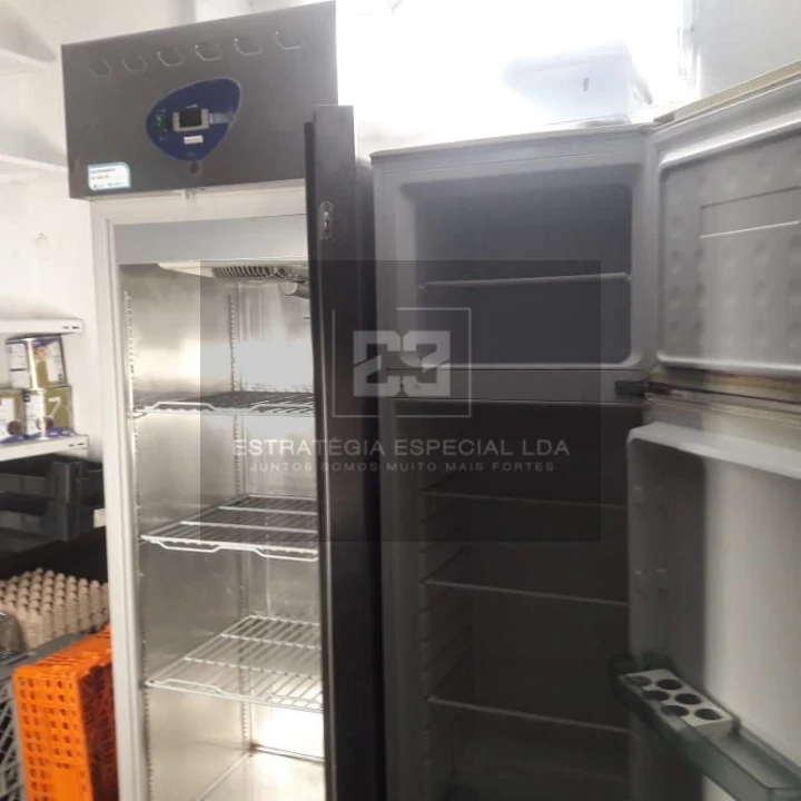 Loja para Trespasse em Lumiar Foto 26