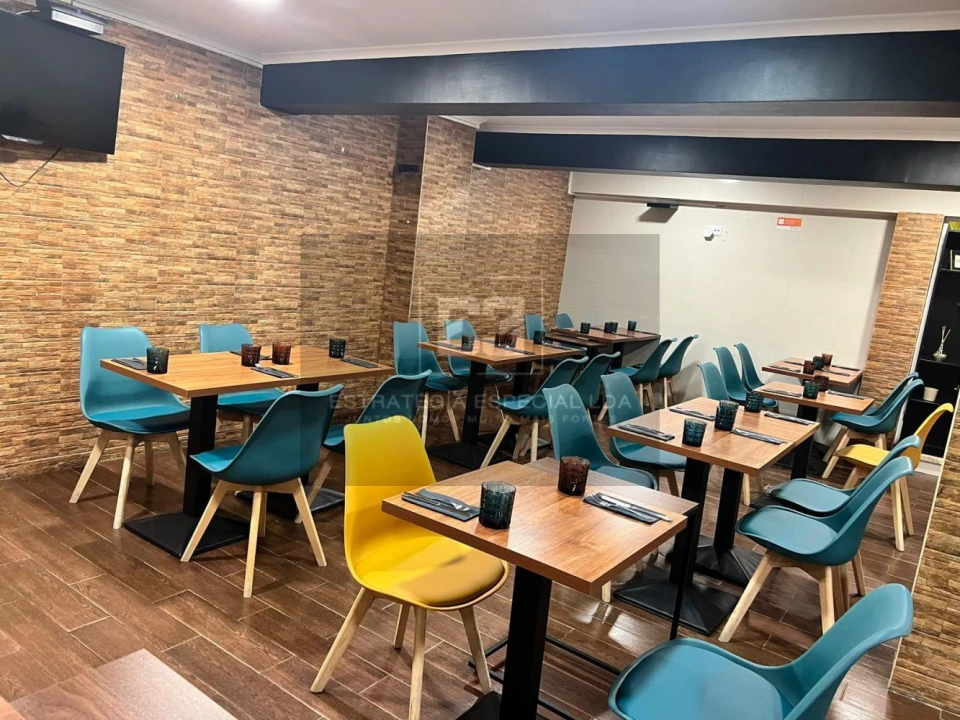 Loja para Trespasse em Lumiar Foto 4