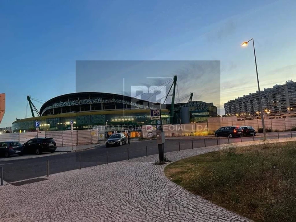 Loja para Trespasse em Lumiar Foto 55