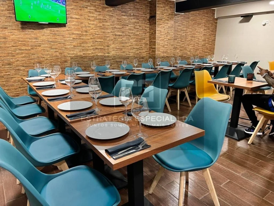 Loja para Trespasse em Lumiar Foto 13