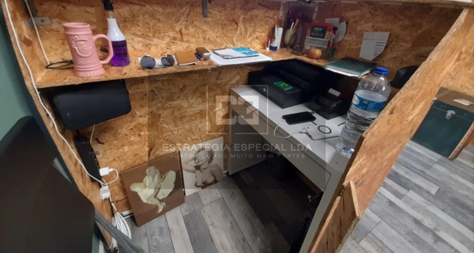 Loja para Trespasse em Lumiar Foto 6