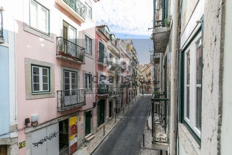 Loja para Trespasse em Misericórdia Foto 1