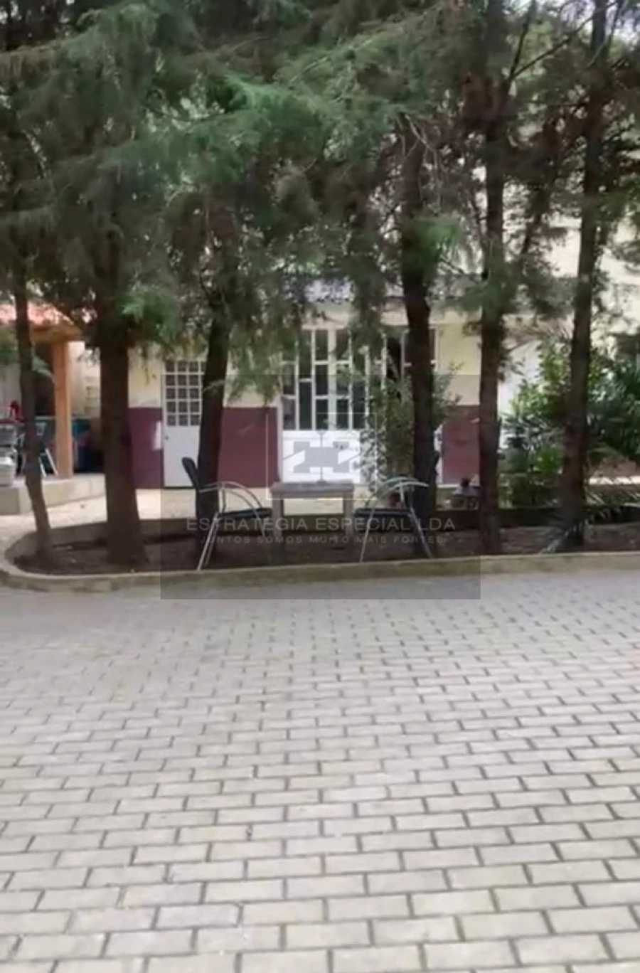 Quinta T2 para Venda em Arranho Foto 31