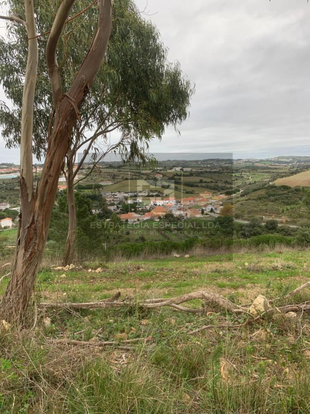 Quinta T2 para Venda em Arranho Foto 16