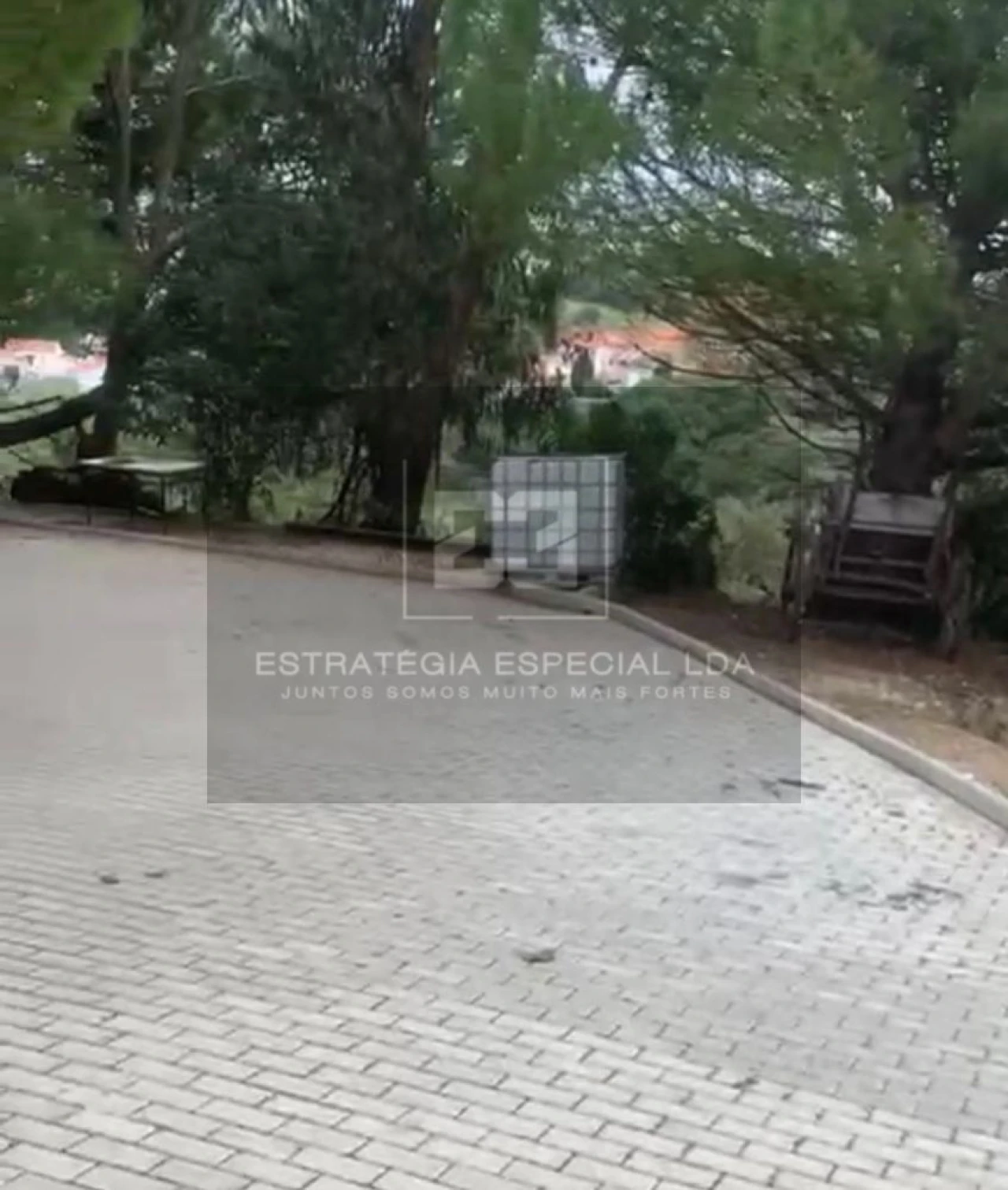 Quinta T2 para Venda em Arranho Foto 4