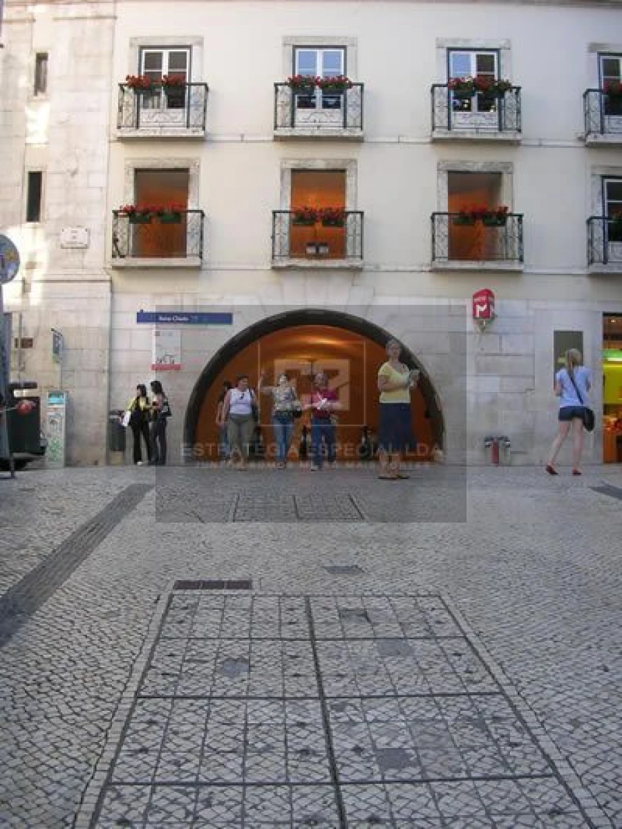 Loja para Trespasse em Santa Maria Maior Foto 1