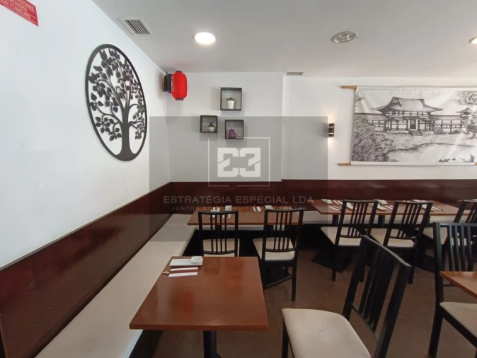 Loja para Trespasse em Carcavelos e Parede Foto 4