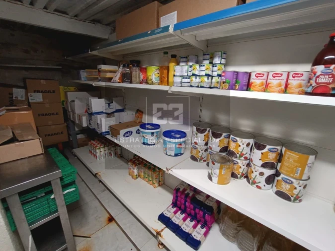 Loja para Trespasse em Costa da Caparica Foto 8