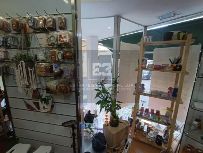 Loja para Trespasse em Algés, Linda-A-Velha e Cruz Quebrada-Dafundo Foto 7