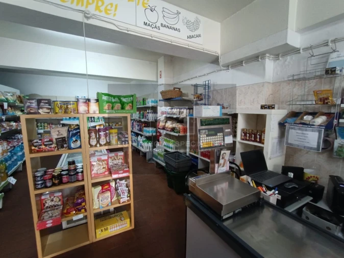 Loja para Trespasse em Agualva e Mira-Sintra Foto 7