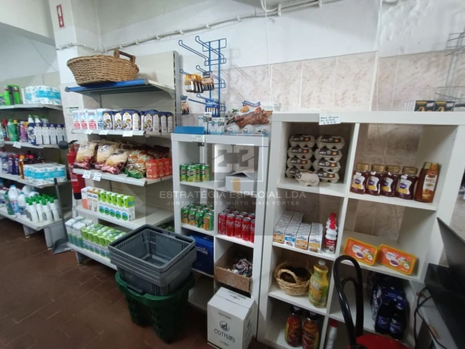 Loja para Trespasse em Agualva e Mira-Sintra Foto 6