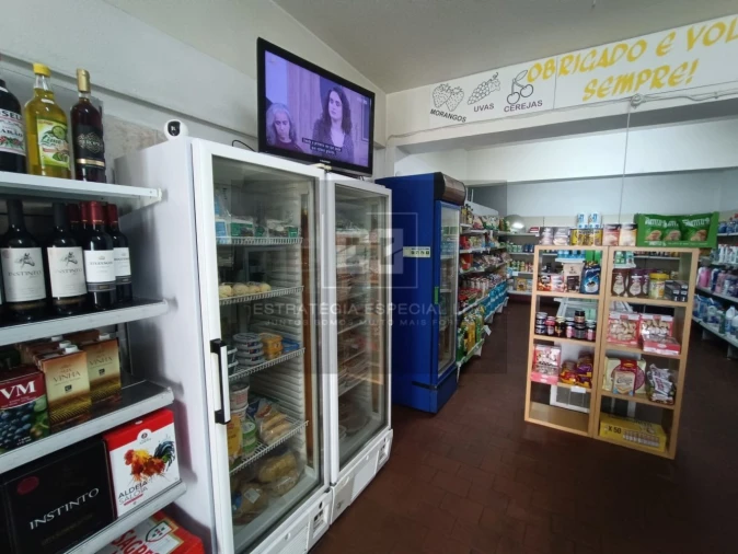 Loja para Trespasse em Agualva e Mira-Sintra Foto 3