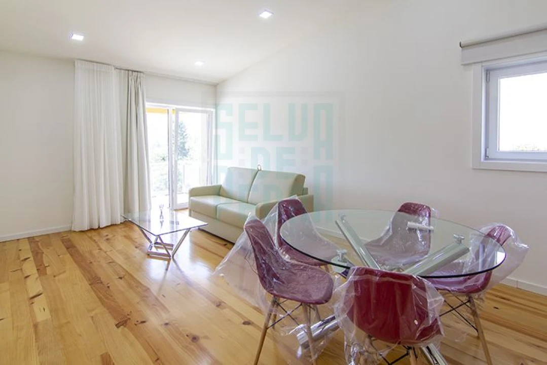 Loja para Venda em Arcos de Valdevez (São Paio) e Giela Foto 12