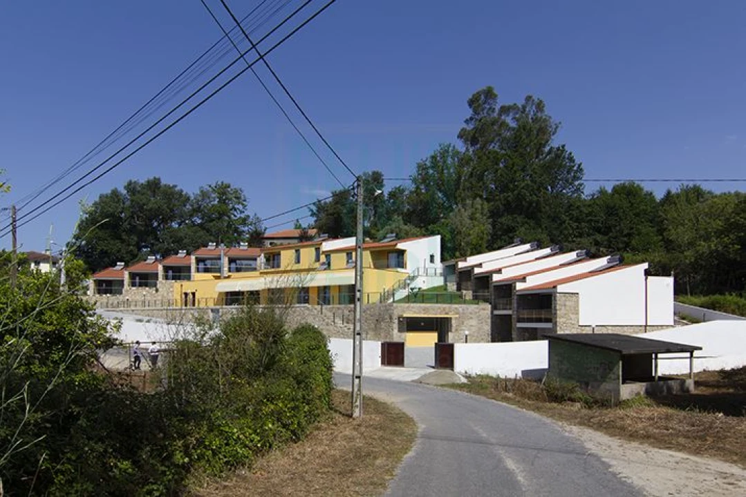 Loja para Venda em Arcos de Valdevez (São Paio) e Giela Foto 4