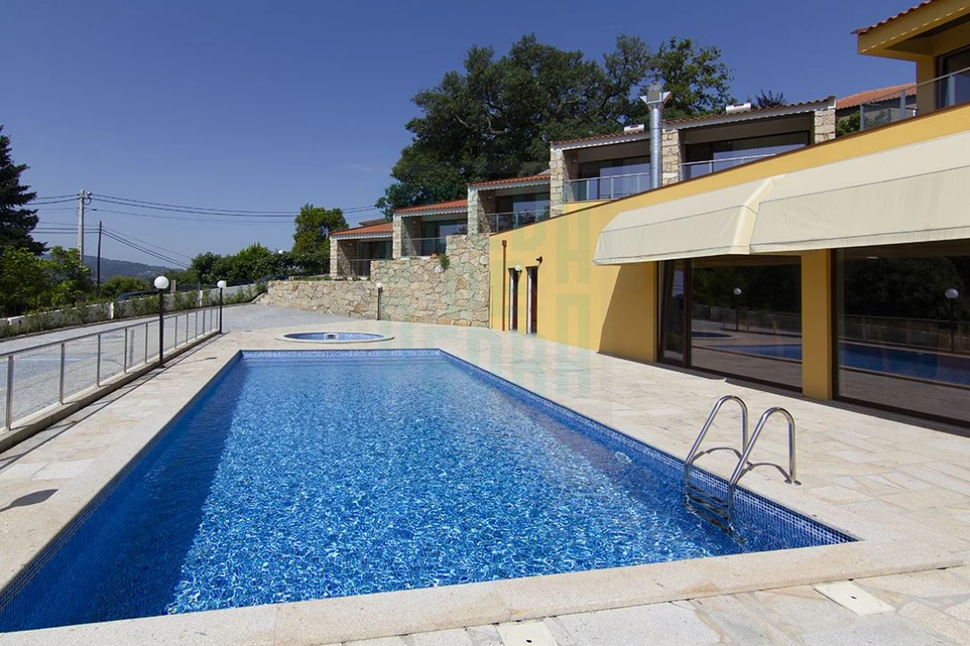 Loja para Venda em Arcos de Valdevez (São Paio) e Giela Foto 2