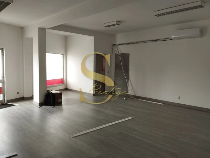 Loja para Venda em Marinha Grande Foto 6