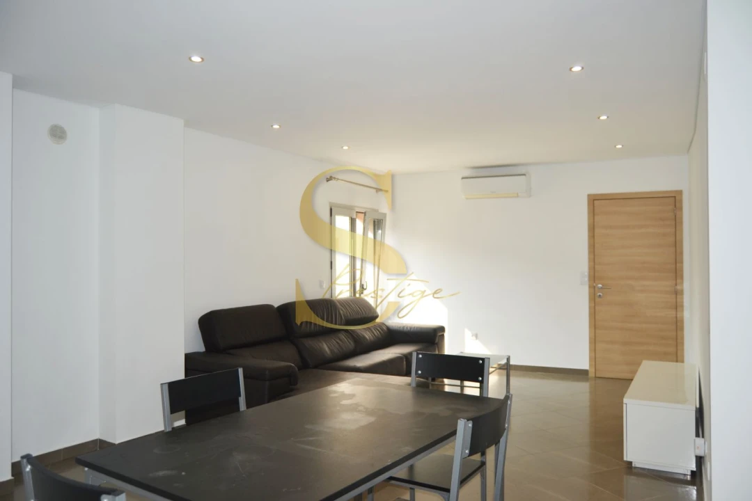 Apartamento T1 para Venda em Fatima Foto 6