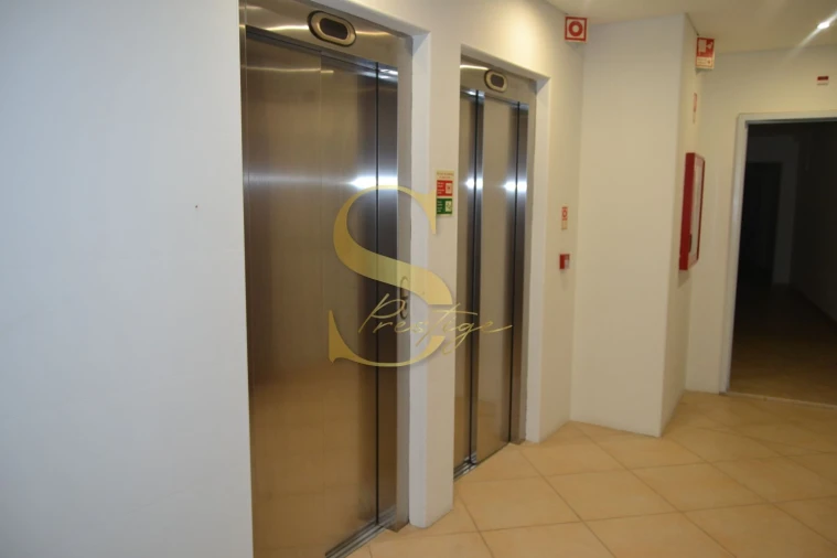 Apartamento T1 para Venda em Fatima Foto 17