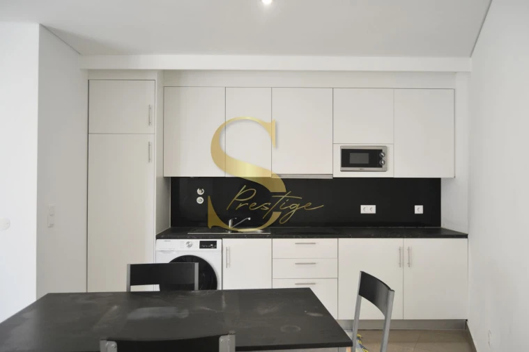 Apartamento T1 para Venda em Fatima Foto 4