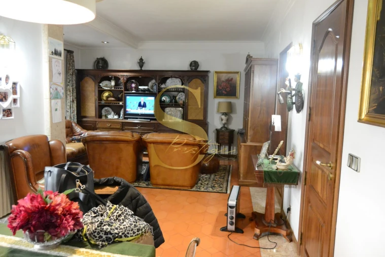 Moradia T4 para Venda em Leiria, Pousos, Barreira e Cortes Foto 13