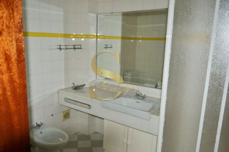 Apartamento T2 para Venda em Leiria, Pousos, Barreira e Cortes Foto 9