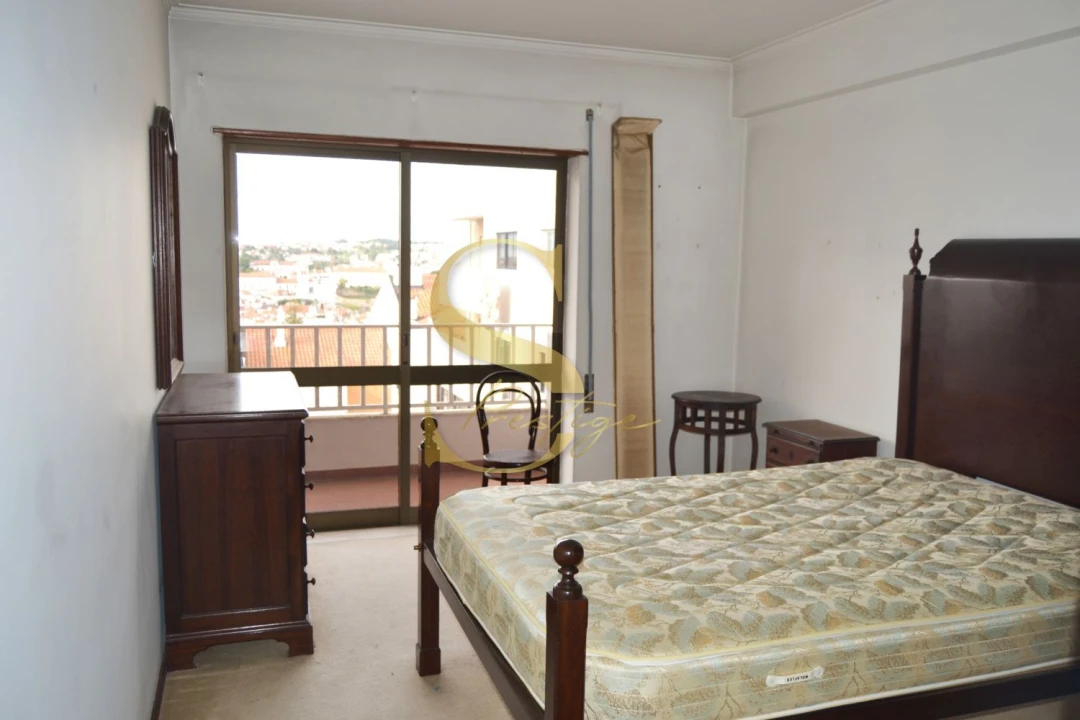 Apartamento T2 para Venda em Leiria, Pousos, Barreira e Cortes Foto 16