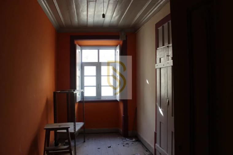 Loja para Venda em Sé Nova, Santa Cruz, Almedina e São Bartolomeu Foto 2