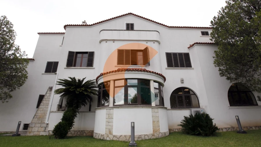 Moradia T9 para Venda em Sé Nova, Santa Cruz, Almedina e São Bartolomeu