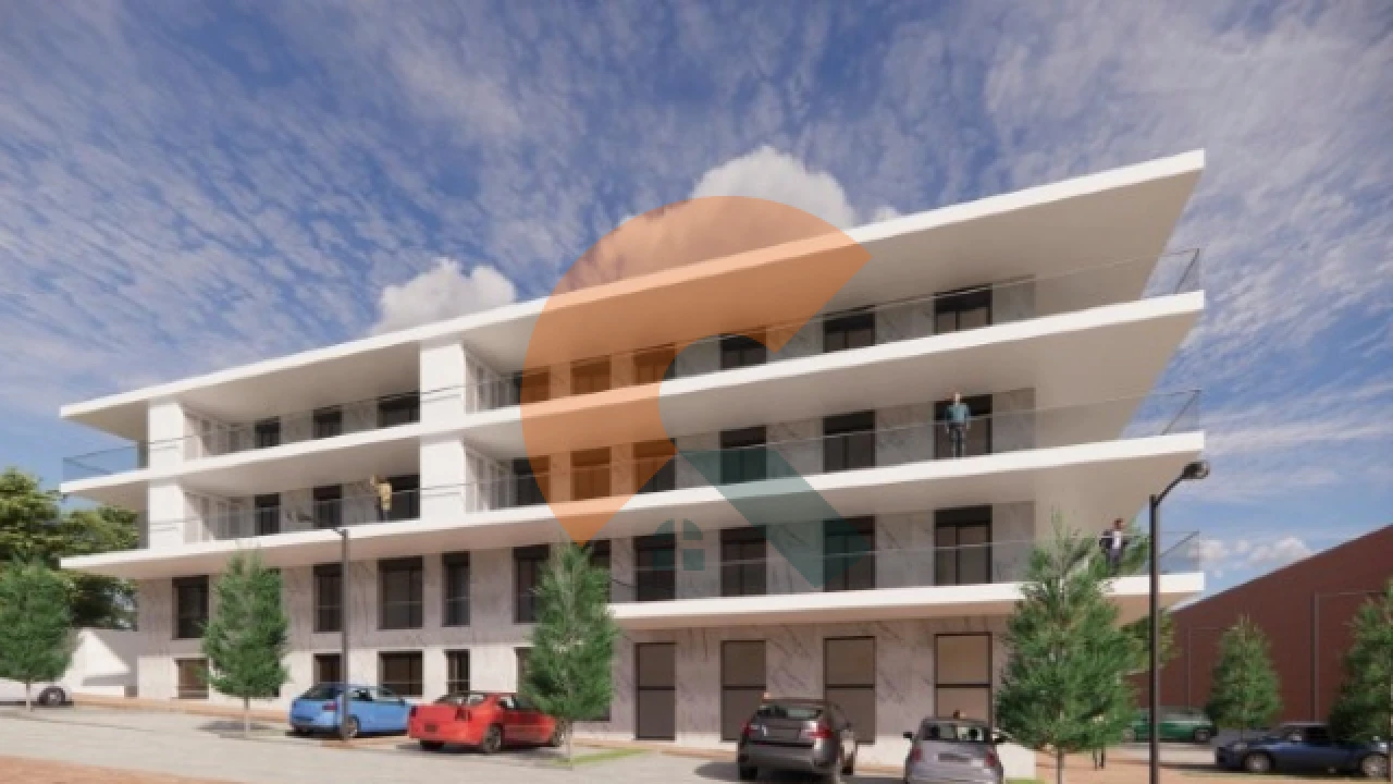 Apartamento T3 para Venda em Santo Antonio dos Olivais Foto 1