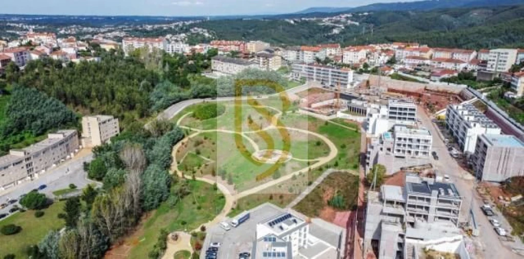 Apartamento T2 para Venda em Santo Antonio dos Olivais Foto 10