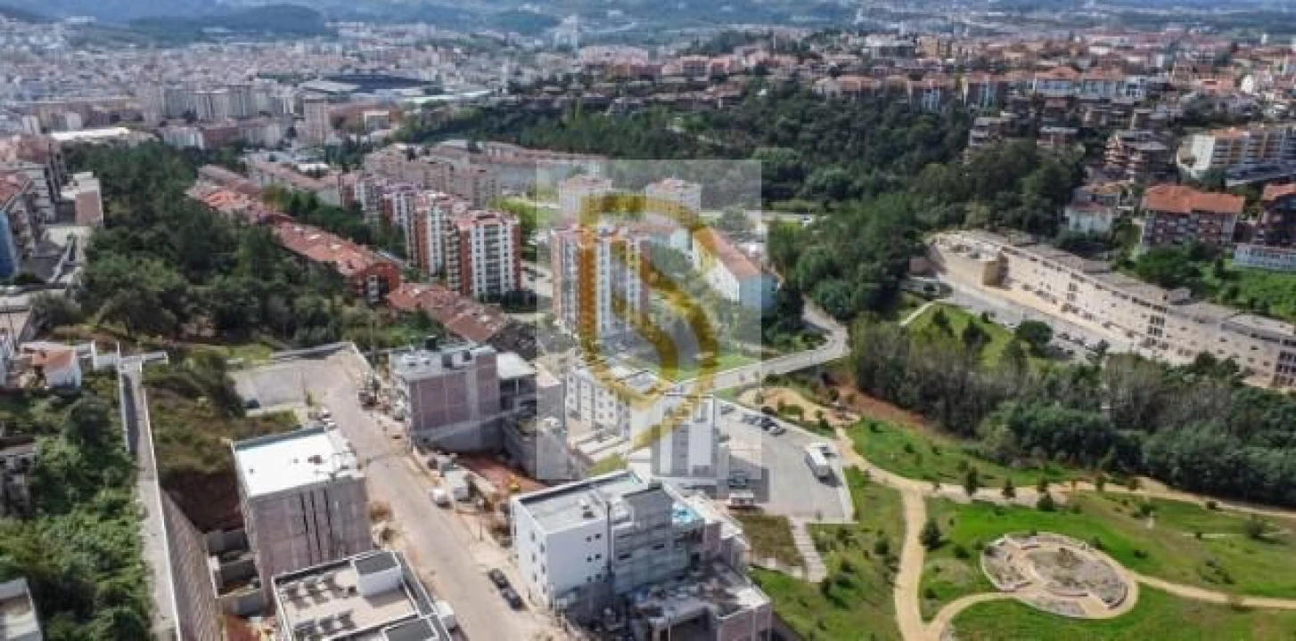 Apartamento T2 para Venda em Santo Antonio dos Olivais Foto 10