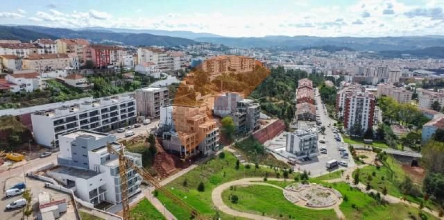 Apartamento T2 para Venda em Santo Antonio dos Olivais Foto 10