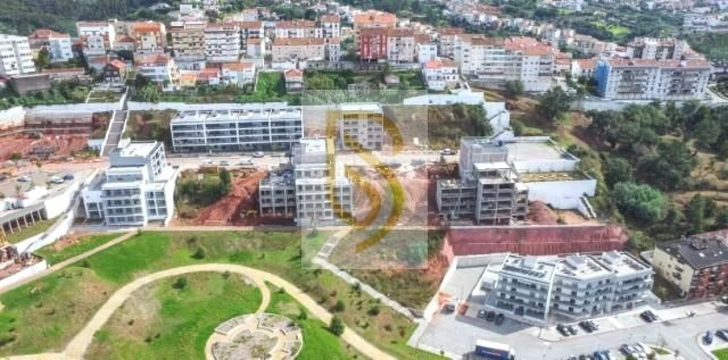 Apartamento T2 para Venda em Santo Antonio dos Olivais Foto 15