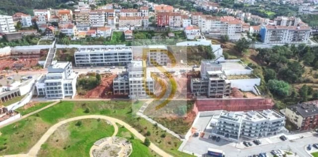 Apartamento T2 para Venda em Santo Antonio dos Olivais Foto 15