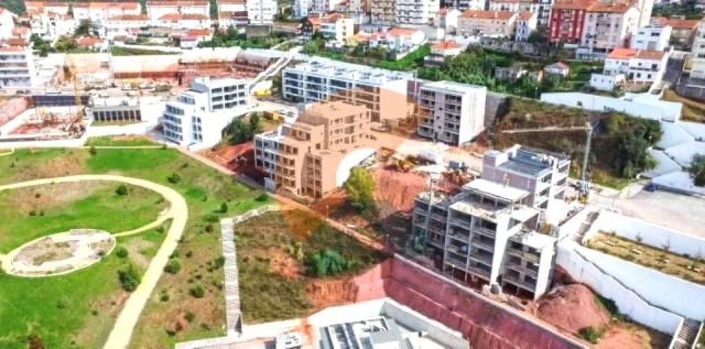 Apartamento T2 para Venda em Santo Antonio dos Olivais Foto 13