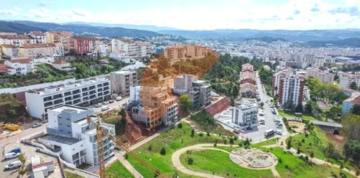 Apartamento T2 para Venda em Santo Antonio dos Olivais Foto 14