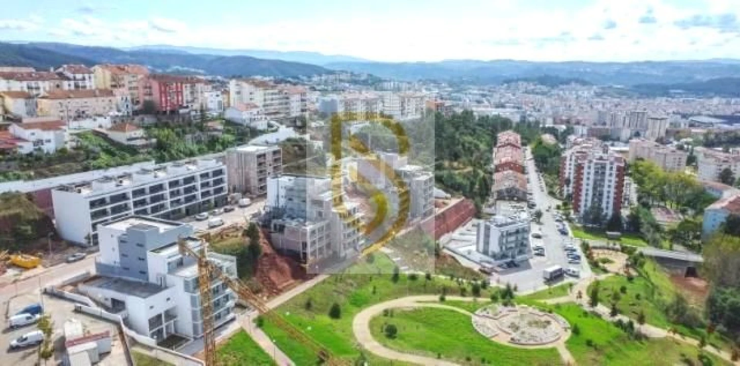 Apartamento T2 para Venda em Santo Antonio dos Olivais Foto 14