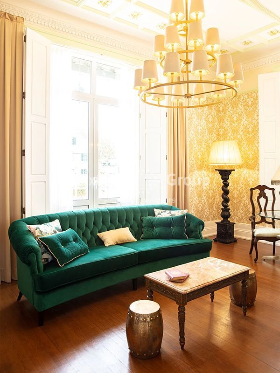 Moradia T6 para Venda em Arcozelo Foto 6