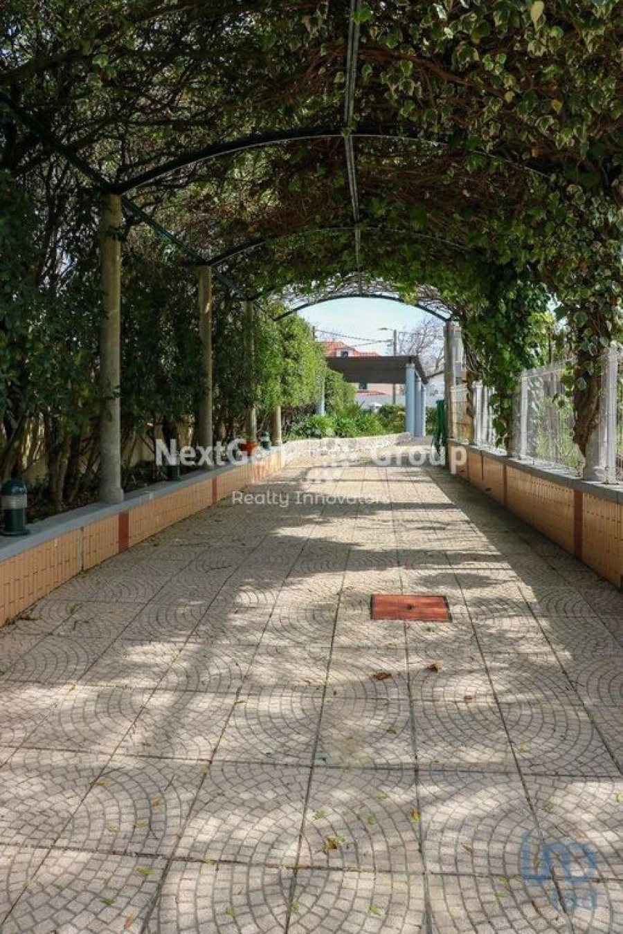 Moradia T6 para Venda em Arcozelo Foto 14