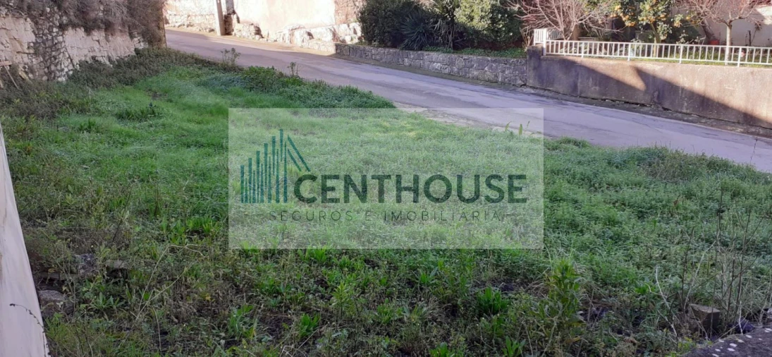 Terreno para Venda em Ourentã Foto 1