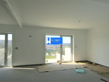Moradia T3 para Venda em Requião