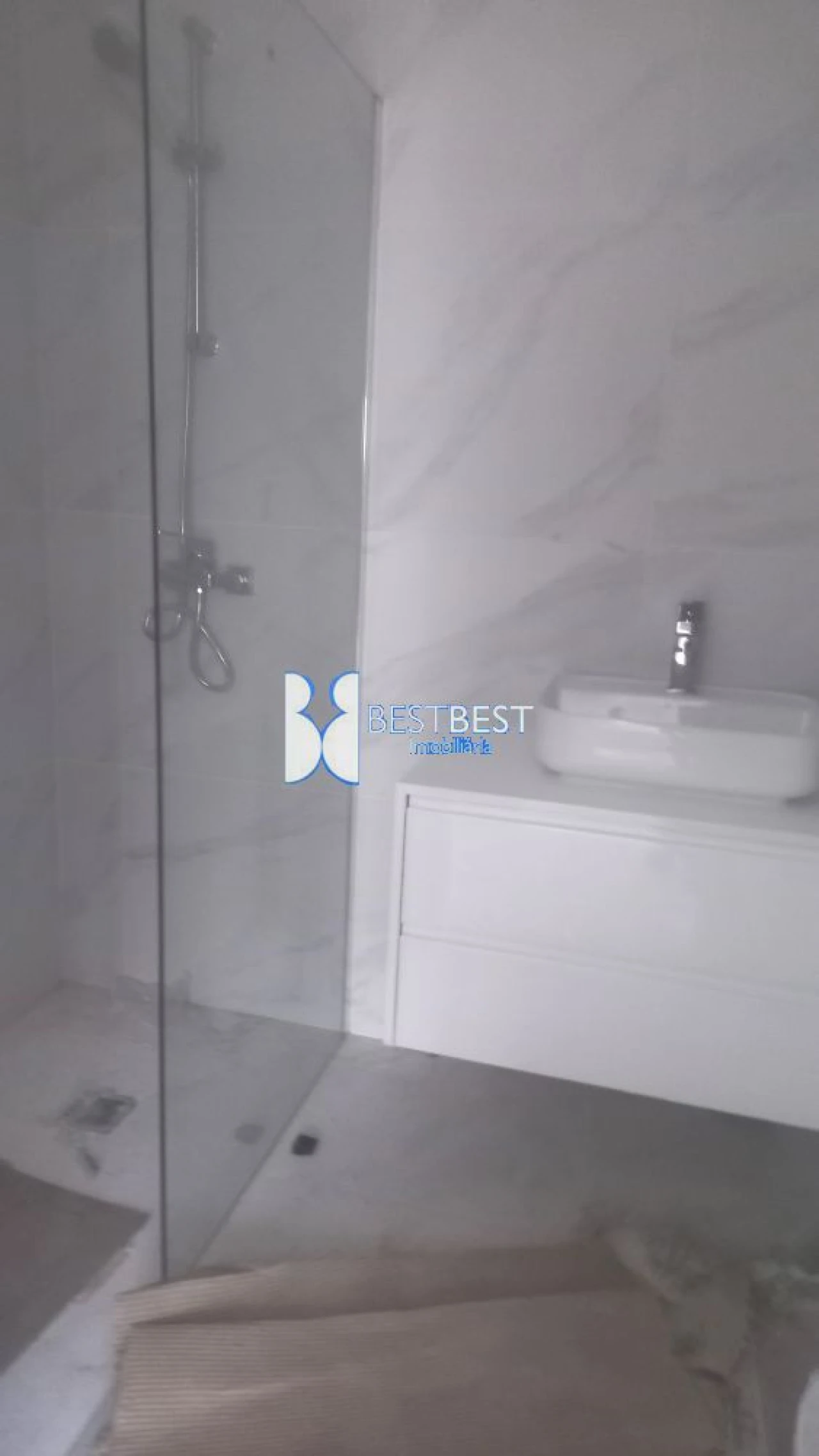 Moradia T3 para Venda em Requião Foto 12