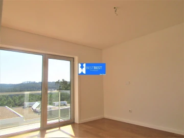 Moradia T3 para Venda em Gondifelos, Cavalões e Outiz