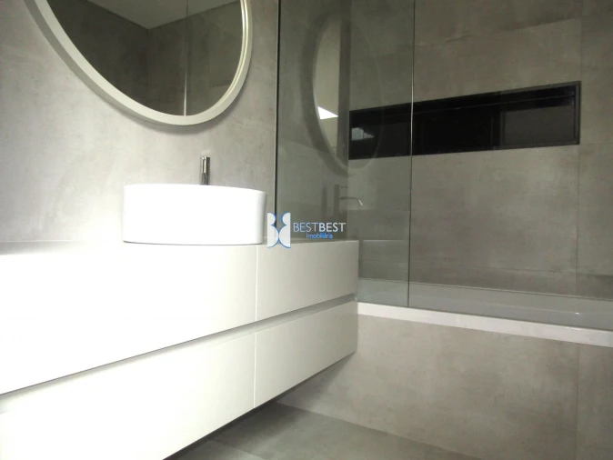 Moradia T4 para Venda em Ribeirão Foto 29