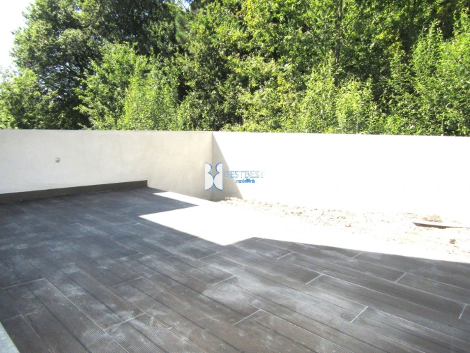 Moradia T4 para Venda em Ribeirão Foto 35