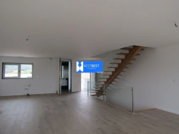 Moradia T3 para Venda em Gondifelos, Cavalões e Outiz