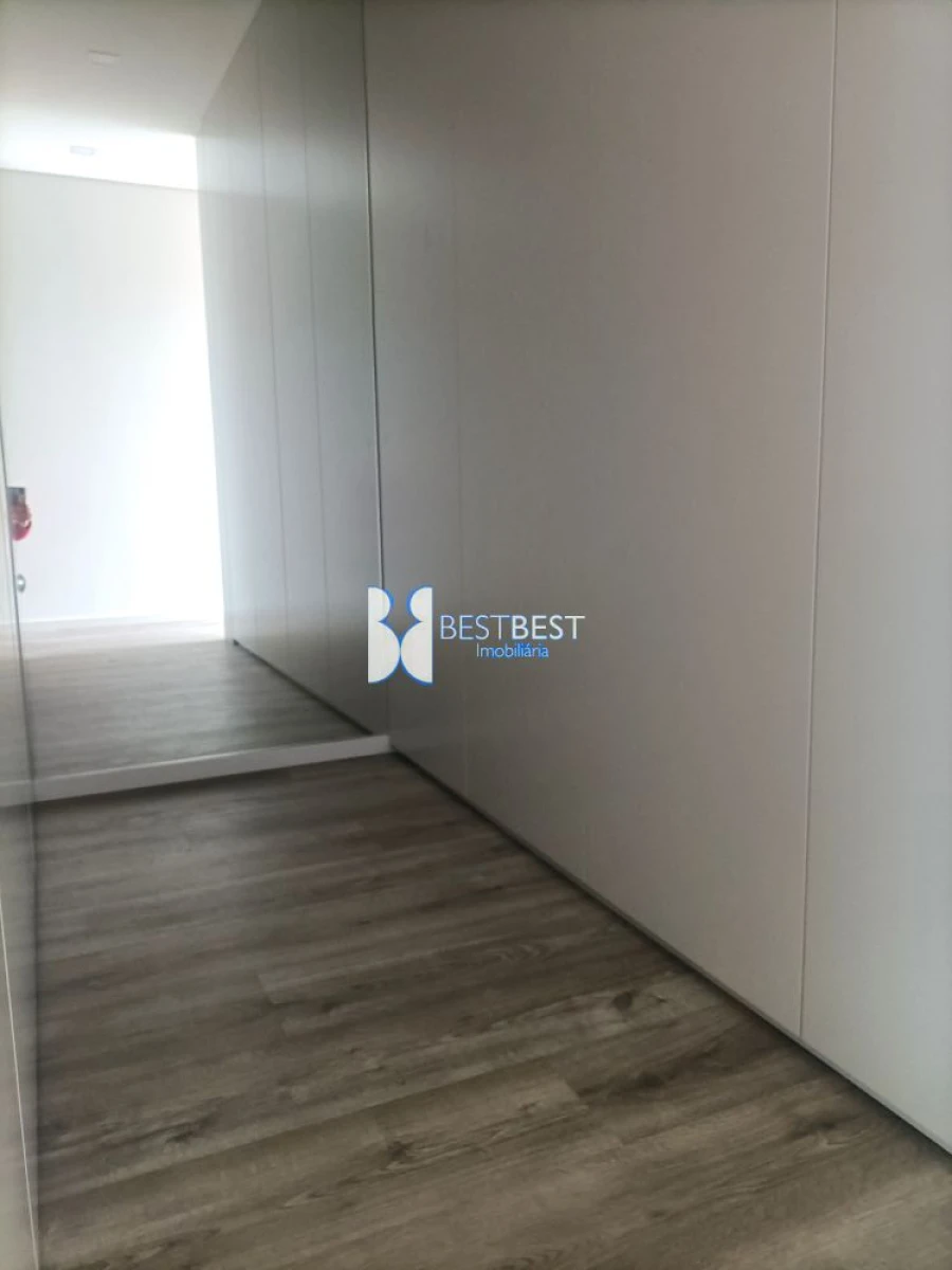 Moradia T4 para Venda em Ribeirão Foto 25